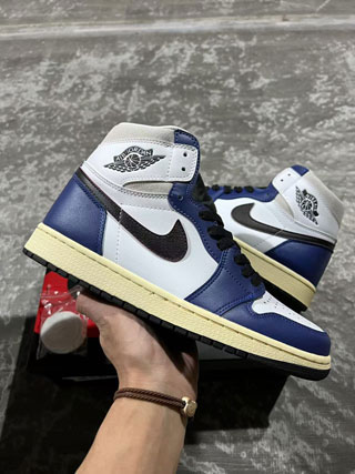 Air Jordan 1 Retro-1