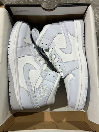 Air Jordan 1 Retro-2