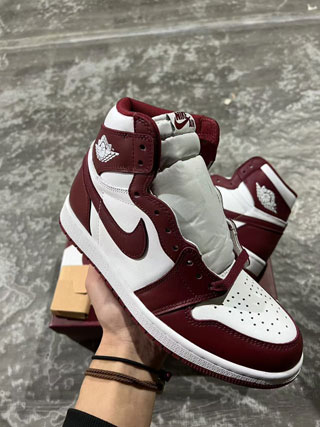 Air Jordan 1 Retro-5