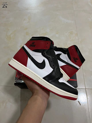 Air Jordan 1 Retro-38