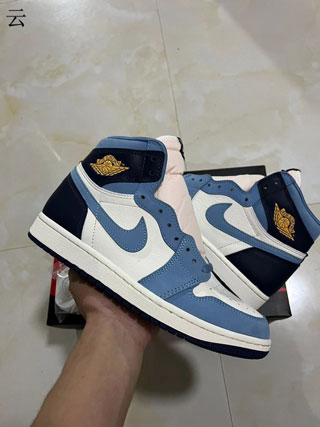 Air Jordan 1 Retro-40