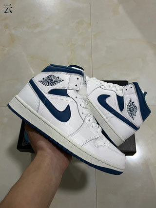 Air Jordan 1 Retro-41