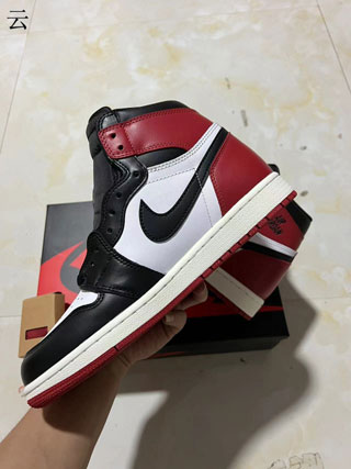 Air Jordan 1 Retro-42