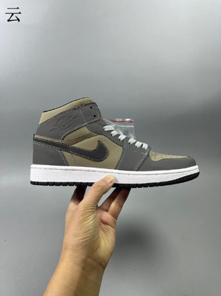 Air Jordan 1 Retro-55