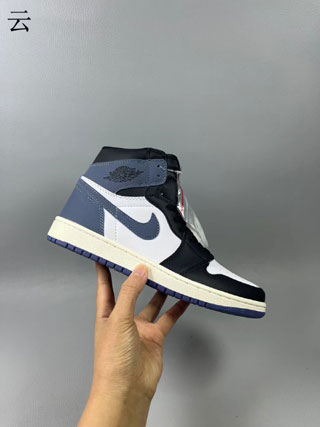 Air Jordan 1 Retro-57