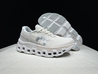 Cloudmonster II Shoes-01