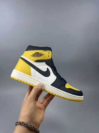 Air Jordan 1 Retro-81