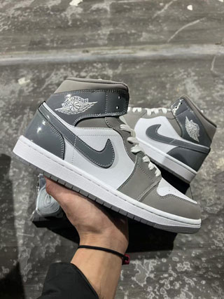 Air Jordan 1 Retro-106