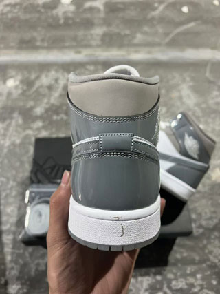 Air Jordan 1 Retro-106