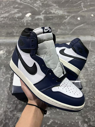 Air Jordan 1 Retro-107