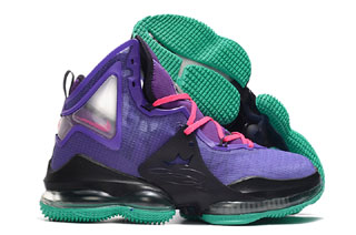 James 19 shoes